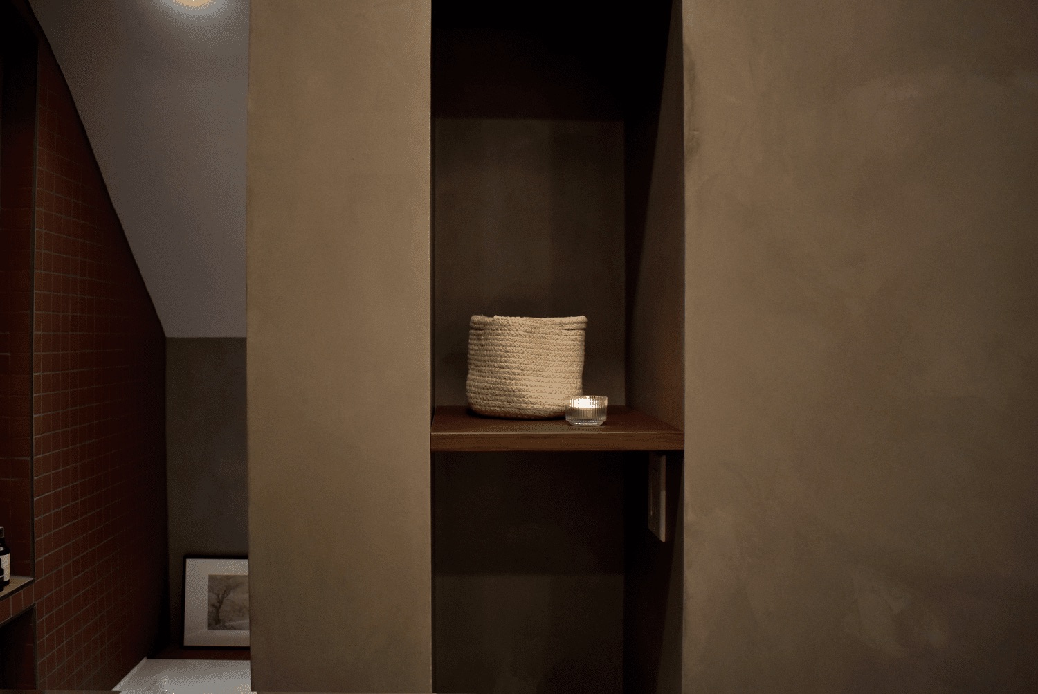 Bathroom on Avenue Laval